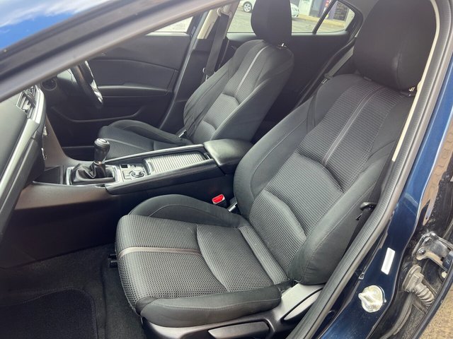 View our MAZDA MAZDA3