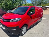 USED 2023 23 TOYOTA PROACE Red 1.5D Active MWB panel van, 43,800 miles, Euro 6, Touchscreen Display, Bluetooth, Air Conditioning, Cruise control. Plus VAT @ 20%! * MANUAL***AIR CON**BLUETOOTH