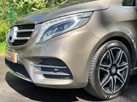 USED 2017 17 MERCEDES-BENZ V-CLASS 2.2 V250d AMG Line MPV 5dr Diesel G-Tronic+ Euro 6 (s/s) 8 Seat XLWB (190 ps) COMMAND, 360 CAM, DET TOW BAR