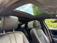 USED 2014 64 JAGUAR XJ 3.0d V6 Portfolio Saloon 4dr Diesel Auto Euro 5 (s/s) (275 ps) PANORAMIC GLASS SUNROOF,