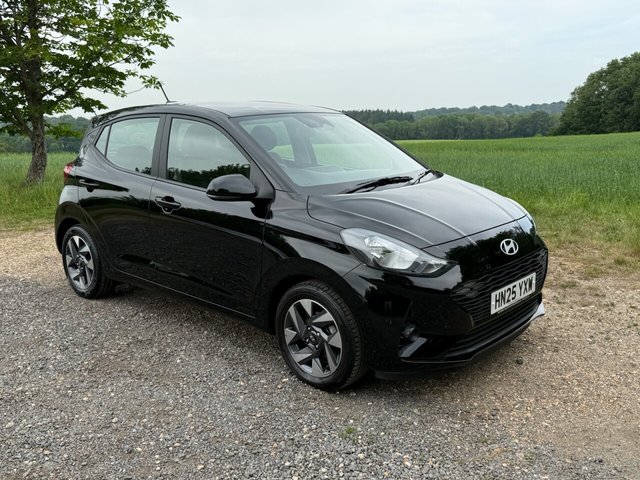 View our HYUNDAI I10