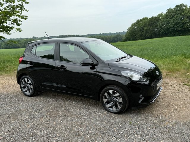 View our HYUNDAI I10