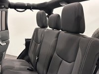 USED 2014 63 JEEP WRANGLER 2.8 CRD Sahara SUV 4dr Diesel Auto 4WD Euro 5 (197 bhp) Striking Jeep Wrangler 2.8 CRD 4WD Rugged All Train Jeep Removable Hardback, Removable Twin panel roof