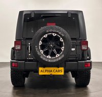 USED 2014 63 JEEP WRANGLER 2.8 CRD Sahara SUV 4dr Diesel Auto 4WD Euro 5 (197 bhp) Striking Jeep Wrangler 2.8 CRD 4WD Rugged All Train Jeep Removable Hardback, Removable Twin panel roof