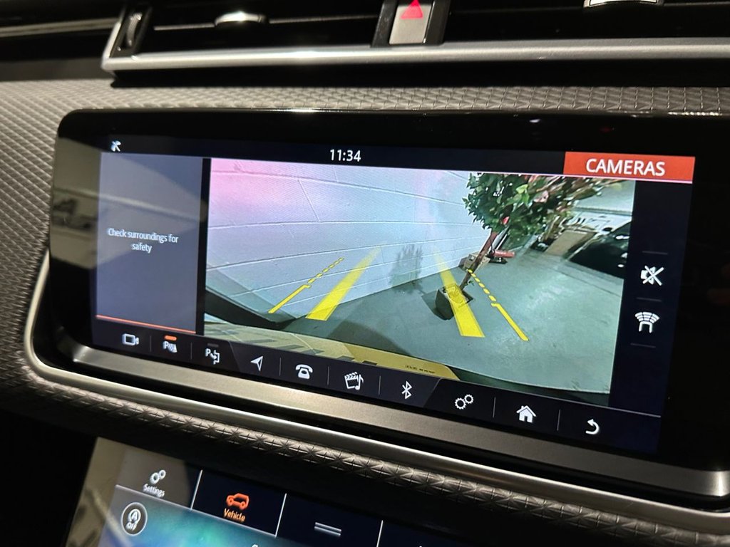 USED 2020 20 LAND ROVER RANGE ROVER VELAR 2.0 D180 R-Dynamic SE SUV 5dr Diesel Auto 4WD Euro 6 (s/s) (180 ps) 