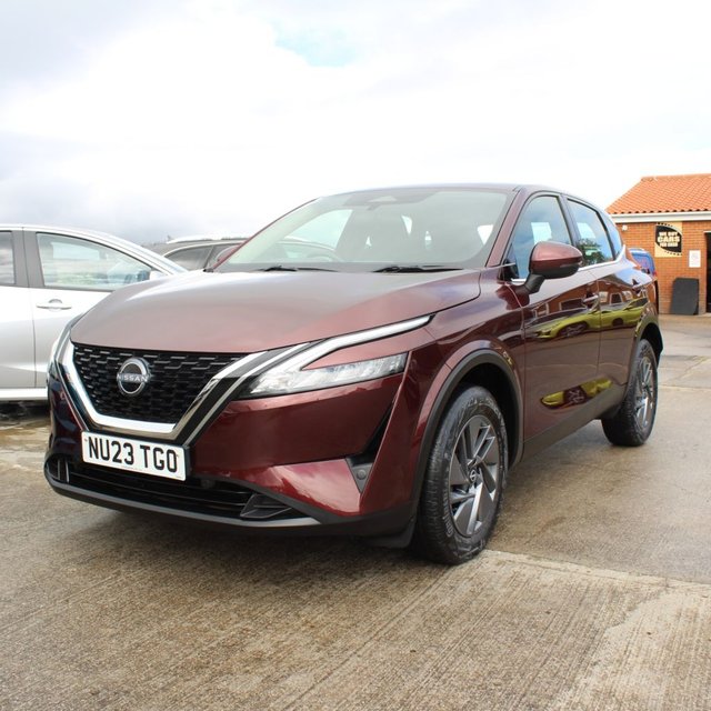 View our NISSAN QASHQAI