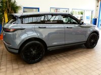 USED 2023 23 LAND ROVER RANGE ROVER EVOQUE 1.5 P300e 12.2kWh Edition SUV 5dr Petrol Plug-in Hybrid Auto 4WD Euro 6 (s/s) (309 ps) SUNROOF SAT NAV HEATED LEATHER INTERIOR PARKING CAMERA CRUISE CONTROL PARKING SENSORS 1 OWNER WARRANTY