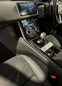 USED 2022 22 LAND ROVER RANGE ROVER VELAR 2.0 D200 MHEV R-Dynamic SUV 5dr Diesel Auto 4WD Euro 6 (s/s) (204 ps) 