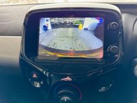 USED 2014 14 TOYOTA AYGO 1.0 VVT-i x-pression Hatchback 3dr Petrol Manual Euro 5 Euro 5 (68 ps) Media Screen-Colour SatNav-R/Camera