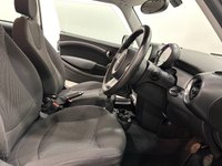 USED 2010 10 MINI HATCH 1.6 One Hatchback 3dr Petrol Manual Euro 5 (98 ps) 