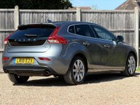 USED 2018 18 VOLVO V40 1.5 V40 Inscription T3 Auto 5dr Long MOT Sat Nav Parking Camer