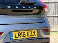 USED 2018 18 VOLVO V40 1.5 V40 Inscription T3 Auto 5dr Long MOT Sat Nav Parking Camer