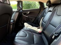 USED 2018 18 VOLVO V40 1.5 V40 Inscription T3 Auto 5dr Long MOT Sat Nav Parking Camer
