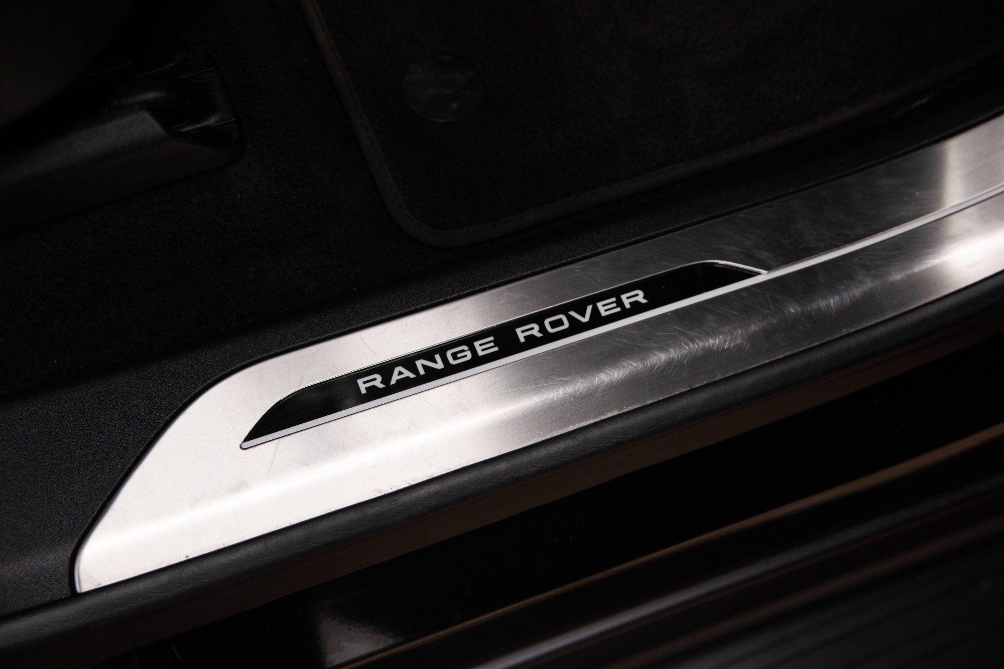 USED 2025 74 LAND ROVER RANGE ROVER SPORT 3.0 D300 MHEV Dynamic SE  