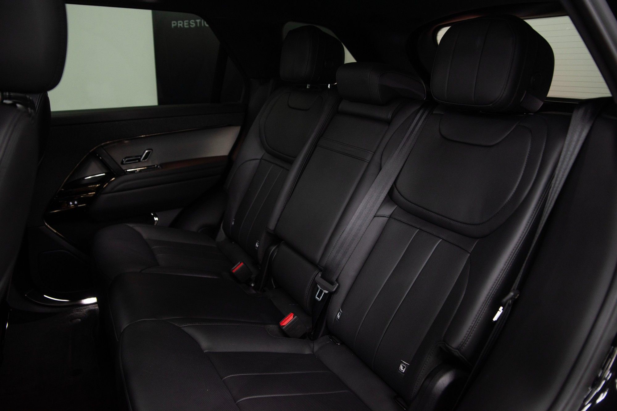 USED 2025 74 LAND ROVER RANGE ROVER SPORT 3.0 D300 MHEV Dynamic SE  