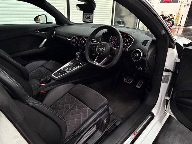 View our AUDI TT