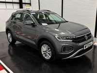 USED 2023 72 VOLKSWAGEN T-ROC 1.5 TSI Life SUV 5dr Petrol Manual Euro 6 (s/s) (150 ps) 