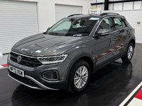 USED 2023 72 VOLKSWAGEN T-ROC 1.5 TSI Life SUV 5dr Petrol Manual Euro 6 (s/s) (150 ps) 