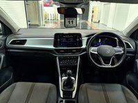 USED 2023 72 VOLKSWAGEN T-ROC 1.5 TSI Life SUV 5dr Petrol Manual Euro 6 (s/s) (150 ps) 