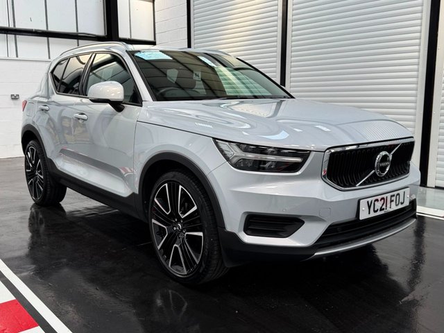 View our VOLVO XC40