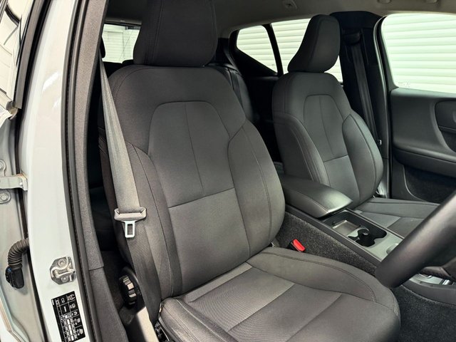 View our VOLVO XC40
