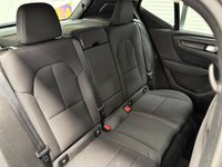 USED 2021 21 VOLVO XC40 1.5 T3 Momentum SUV 5dr Petrol Manual Euro 6 (s/s) (163 ps) 