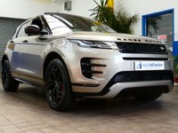 USED 2022 22 LAND ROVER RANGE ROVER EVOQUE 1.5 P300e 12.2kWh Autobiography SUV 5dr Petrol Plug-in Hybrid Auto 4WD Euro 6 (s/s) (309 ps) STUNNING EXAMPLE SUNROOF SAT NAV LEATHER HEATED SEATS VENTILATED SEATS HEATED STEERING WHEEL PARKING CAMERA CRUISE CONTROL PARKING SENSORS 1 OWNER SERVICE WARRANTY