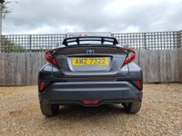 USED 2023 TOYOTA C-HR 1.8 VVT-h GPF Icon SUV 5dr Petrol Hybrid CVT Euro 6 (s/s) (122 ps) ** WE OFFER FINANCE ON THIS CAR **