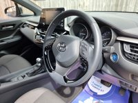 USED 2023 TOYOTA C-HR 1.8 VVT-h GPF Icon SUV 5dr Petrol Hybrid CVT Euro 6 (s/s) (122 ps) ** WE OFFER FINANCE ON THIS CAR **