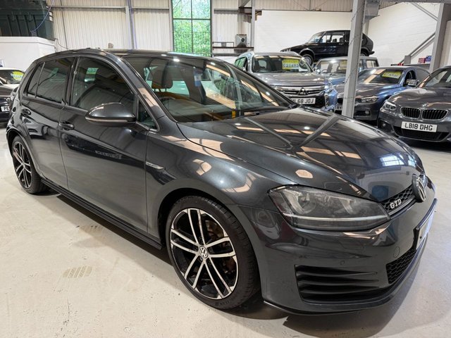 View our VOLKSWAGEN GOLF
