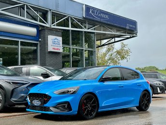 View our FORD FOCUS