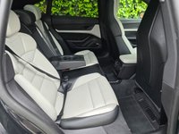 USED 2022 22 PORSCHE TAYCAN Performance 93.4kWh Sport Turismo 5dr Electric Auto RWD (22kW Charger) (467 ps) 