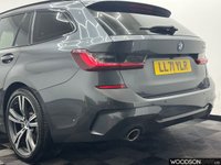 USED 2021 71 BMW 3 SERIES 2.0 330e 12kWh M Sport Touring 5dr Petrol Plug-in Hybrid Auto Euro 6 (s/s) (292 ps) 1 Owner / EV Battery Certificate / Apple Car Play / Sat Nav / DAB Radio / Bluetooth