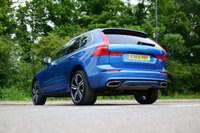 USED 2018 68 VOLVO XC60 2.0 D5 PowerPulse R-Design Pro SUV 5dr Diesel Auto AWD Euro 6 (s/s) (235 ps) BURSTING BLUE METALLIC PAINTWORK + SUNROOF + HUD + BOWERS & WILKINS