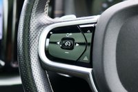 USED 2018 68 VOLVO XC60 2.0 D5 PowerPulse R-Design Pro SUV 5dr Diesel Auto AWD Euro 6 (s/s) (235 ps) BURSTING BLUE METALLIC PAINTWORK + SUNROOF + HUD + BOWERS & WILKINS
