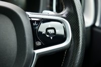 USED 2018 68 VOLVO XC60 2.0 D5 PowerPulse R-Design Pro SUV 5dr Diesel Auto AWD Euro 6 (s/s) (235 ps) BURSTING BLUE METALLIC PAINTWORK + SUNROOF + HUD + BOWERS & WILKINS