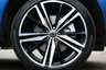 USED 2018 68 VOLVO XC60 2.0 D5 PowerPulse R-Design Pro SUV 5dr Diesel Auto AWD Euro 6 (s/s) (235 ps) BURSTING BLUE METALLIC PAINTWORK + SUNROOF + HUD + BOWERS & WILKINS