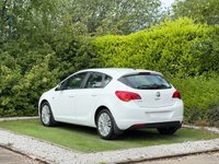 USED 2011 61 VAUXHALL ASTRA 1.6 16v Excite Hatchback 5dr Petrol Manual Euro 5 (115 ps) AIRCON, ALLOYS, CRUISE