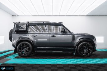 2025 LAND ROVER DEFENDER
