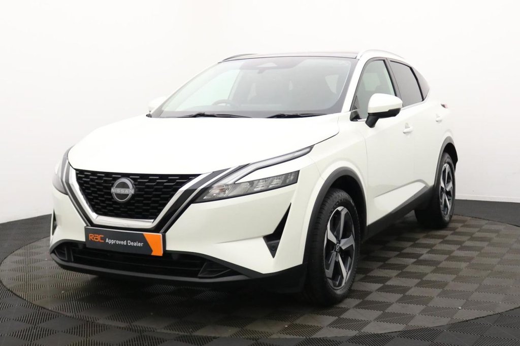 USED 2022 72 NISSAN QASHQAI 1.3 DIG-T MHEV N-Connecta SUV 5dr Petrol Hybrid Manual Euro 6 (s/s) (140 ps) Pan Roof, Car Play, Camera