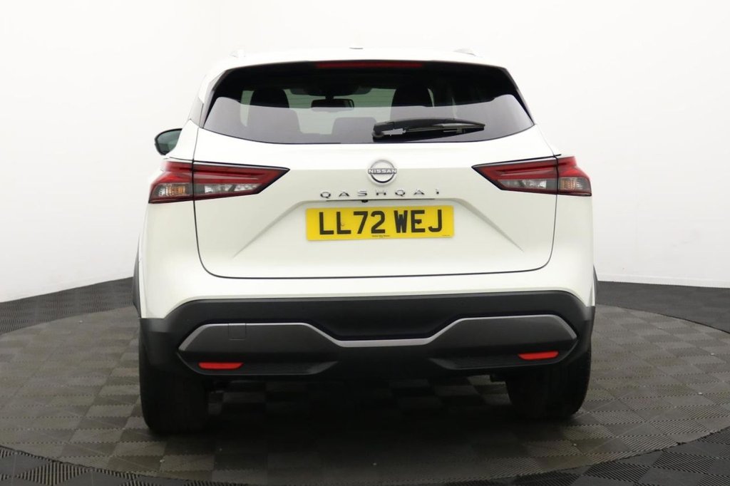 USED 2022 72 NISSAN QASHQAI 1.3 DIG-T MHEV N-Connecta SUV 5dr Petrol Hybrid Manual Euro 6 (s/s) (140 ps) Pan Roof, Car Play, Camera