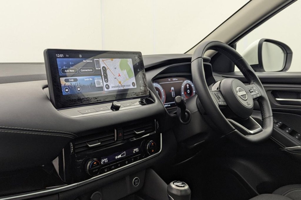 USED 2022 72 NISSAN QASHQAI 1.3 DIG-T MHEV N-Connecta SUV 5dr Petrol Hybrid Manual Euro 6 (s/s) (140 ps) Pan Roof, Car Play, Camera