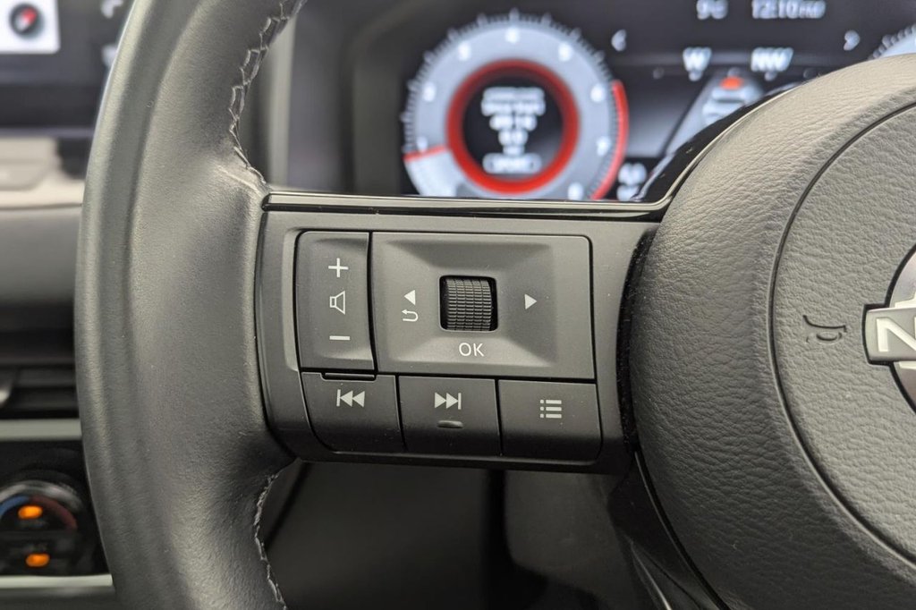 USED 2022 72 NISSAN QASHQAI 1.3 DIG-T MHEV N-Connecta SUV 5dr Petrol Hybrid Manual Euro 6 (s/s) (140 ps) Pan Roof, Car Play, Camera