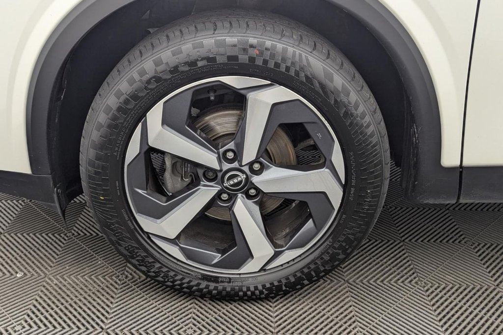 USED 2022 72 NISSAN QASHQAI 1.3 DIG-T MHEV N-Connecta SUV 5dr Petrol Hybrid Manual Euro 6 (s/s) (140 ps) Pan Roof, Car Play, Camera