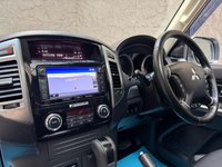 USED 2015 65 MITSUBISHI SHOGUN 3.2 DI-DC SG3 SUV 5dr Diesel Auto 4WD Euro 6 LWB (187 ps) SUNROOF, SAT NAV, GREAT HISTORY!