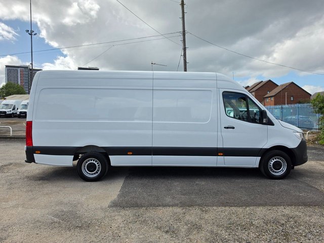View our MERCEDES-BENZ SPRINTER