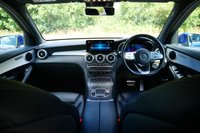 USED 2022 22 MERCEDES-BENZ GLC 2.0 GLC300e 13.5kWh AMG Line (Premium) SUV 5dr Petrol Plug-in Hybrid G-Tronic+ 4MATIC Euro 6 (s/s) (333 ps) SPECTRAL BLUE METALLIC PAINTWORK + APPLE CARPLAY + VIRTUAL COCKPIT