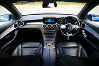 USED 2022 22 MERCEDES-BENZ GLC 2.0 GLC300e 13.5kWh AMG Line (Premium) SUV 5dr Petrol Plug-in Hybrid G-Tronic+ 4MATIC Euro 6 (s/s) (333 ps) SPECTRAL BLUE METALLIC PAINTWORK + APPLE CARPLAY + VIRTUAL COCKPIT