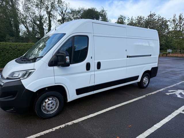 View our CITROEN RELAY