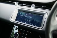 USED 2019 69 LAND ROVER RANGE ROVER EVOQUE 2.0 P250 MHEV R-Dynamic SUV 5dr Petrol Auto 4WD Euro 6 (s/s) (249 ps) NARVIK BLACK PAINTWORK + REVERSE CAMERA + APPLE CARPLAY